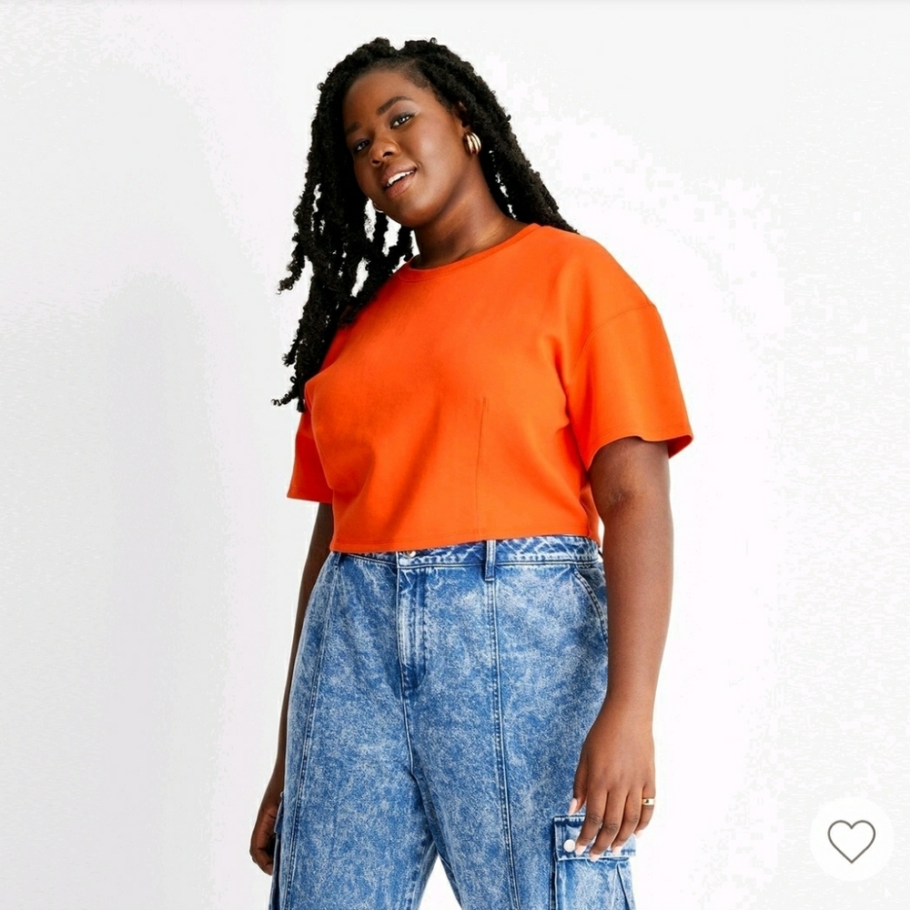 Future Collective with Kahlana Barfield Brown Short Sleeve Boxy Crop T-Shirt - Picture 4 of 12